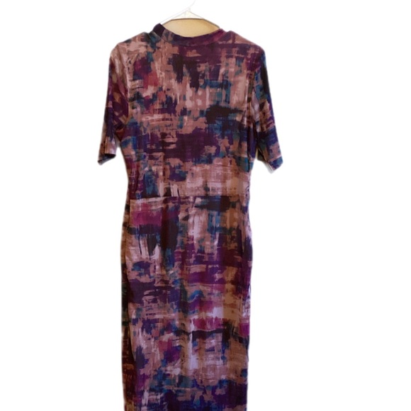 Nina Parker Midi Length Printed Dress - Picture 4 of 5
